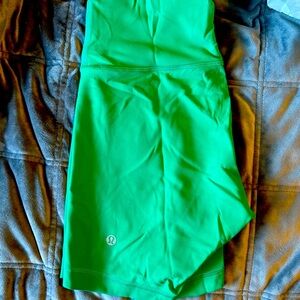 lululemon athletica Women's Green Shorts/Tank Set